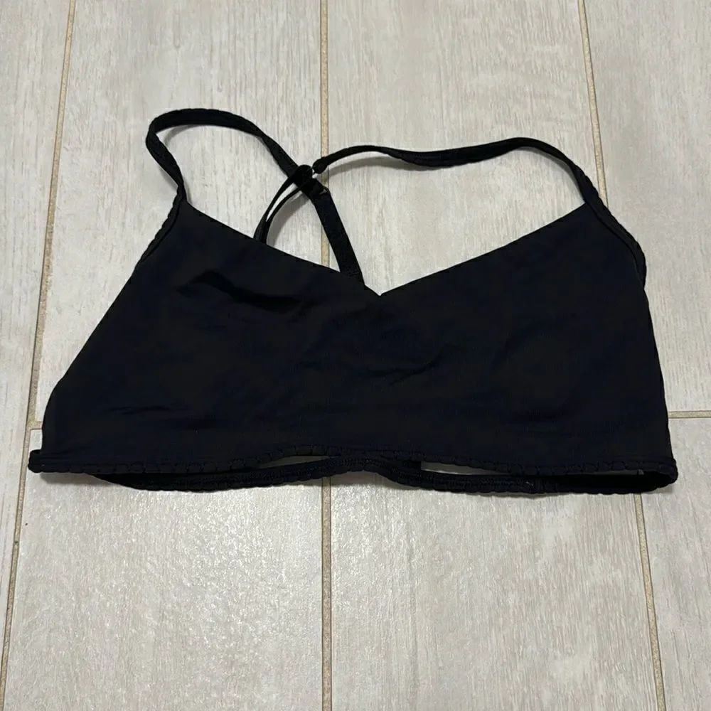 Lululemon cage bra 6 black